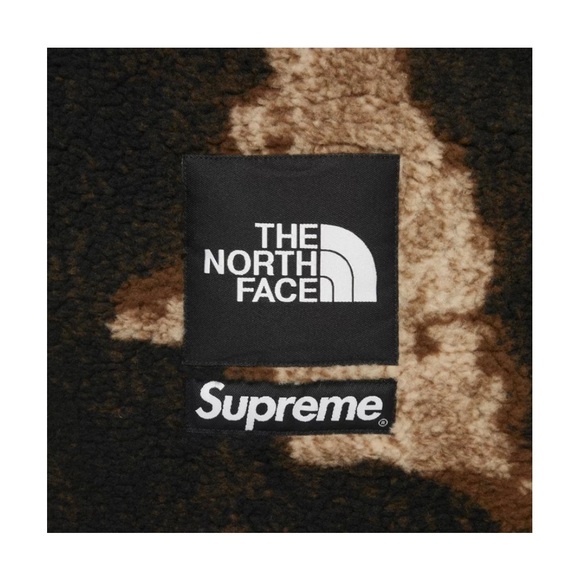 Supreme The North Face Bleached Denim Print Fleece Jacket Sz. Large . Brand New! - Picture 3 of 8